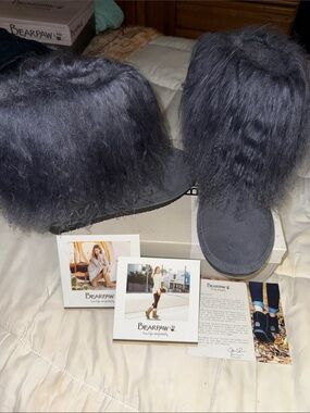 NEW BearPaw gray  Faux-Fur furry, fluffy Cuff BOO Winter Boots